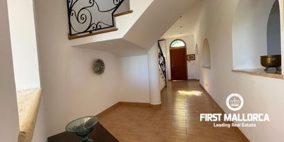 Real Estates picture 9 Ref. 81145