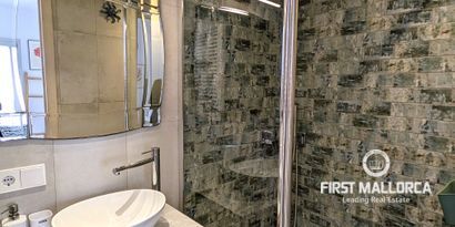 Inmobiliaria picture 11 Ref. Nº. 81135