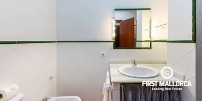 Real Estates picture 35 Ref. 81250