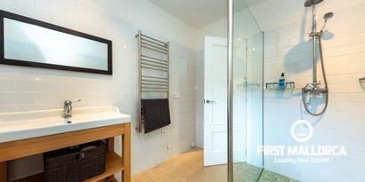 Real Estates picture 19 Ref. 81210