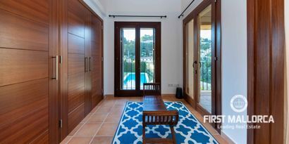 Real Estates picture 19 Ref. 81219