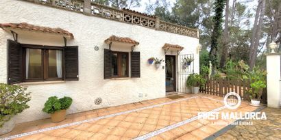 Real Estates picture 1 Ref. R27326