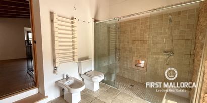 Inmobiliaria picture 16 Ref. Nº. R27393