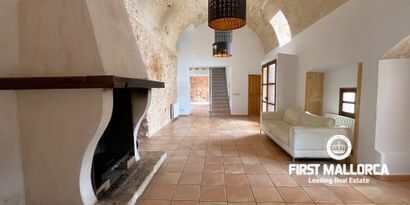 Inmobiliaria picture 5 Ref. Nº. R27393