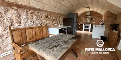 Inmobiliaria picture 3 Ref. Nº. R27393