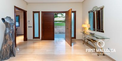 Inmobiliaria picture 15 Ref. Nº. 80981