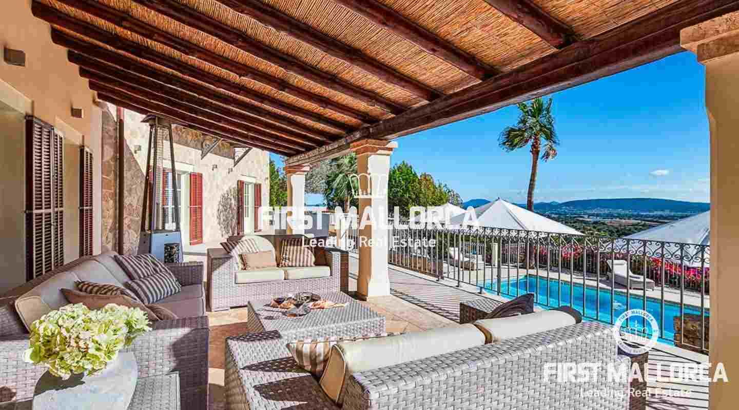Exclusiva propiedad en la mejor ubicación en Alaró con vistas panorámicas