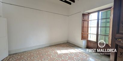 Real Estates picture 17 Ref. 81375