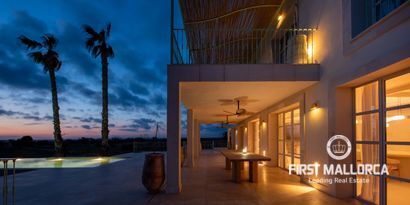 Inmobiliaria picture 4 Ref. Nº. 74012