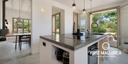 Real Estates picture 12 Ref. R27506