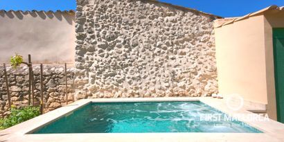 Inmobiliaria picture 2 Ref. Nº. 81330