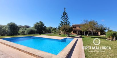 Real Estates picture 0 Ref. R27546