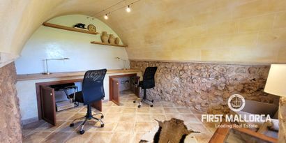 Real Estates picture 19 Ref. R27546