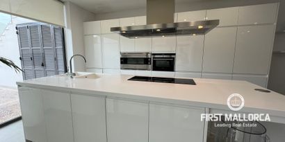 Real Estates picture 9 Ref. Nr. R27578