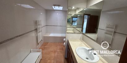 Inmobiliaria picture 10 Ref. Nº. 81064