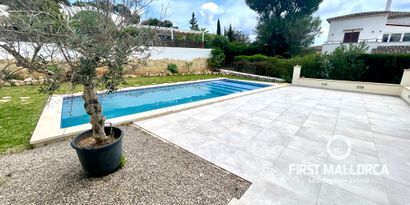 Inmobiliaria picture 2 Ref. Nº. 81110