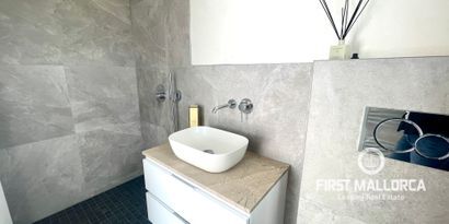 Inmobiliaria picture 14 Ref. Nº. 81110