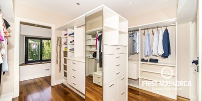 Real Estates picture 19 Ref. R24690