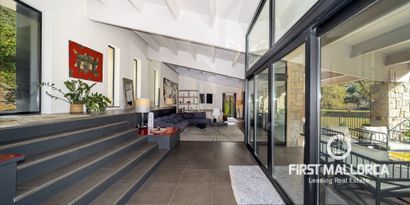 Real Estates picture 3 Ref. R24690