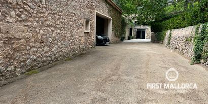 Real Estates picture 15 Ref. R24690