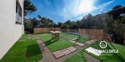 Real Estates picture 5 Ref. 80978