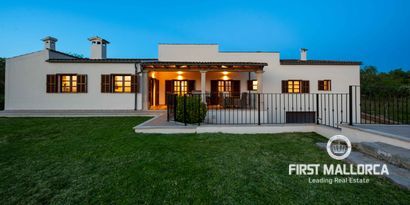 Real Estates picture 6 Ref. 81582