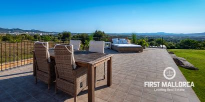 Real Estates picture 9 Ref. 81582