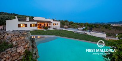 Real Estates picture 8 Ref. 81582