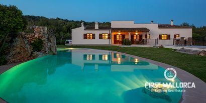 Real Estates picture 0 Ref. 81582