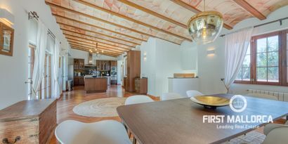 Inmobiliaria picture 11 Ref. Nº. 50009