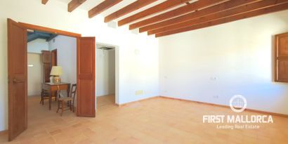 Real Estates picture 18 Ref. 81655