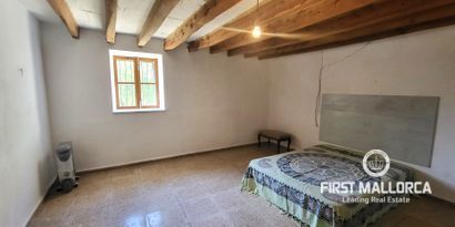 Real Estates picture 9 Ref. 81679