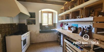 Real Estates picture 8 Ref. 81679