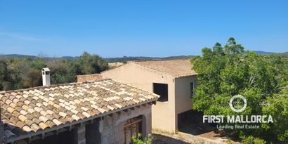 Real Estates picture 2 Ref. 81679