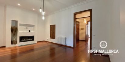 Real Estates picture 3 Ref. 81723