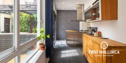 Real Estates picture 0 Ref. 81723