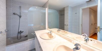 Real Estates picture 21 Ref. 81673