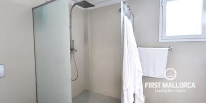 Real Estates picture 17 Ref. 81404