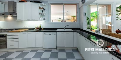 Inmobiliaria picture 6 Ref. Nº. 81700