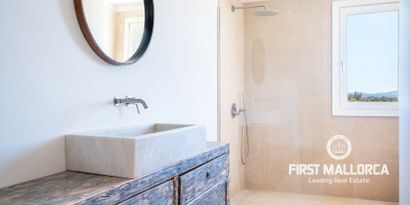 Real Estates picture 17 Ref. 77620