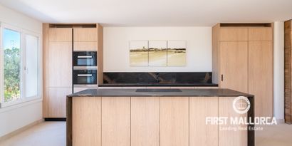 Real Estates picture 10 Ref. 77620