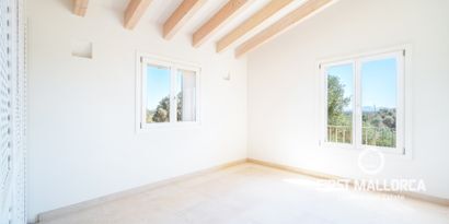 Real Estates picture 20 Ref. 77620