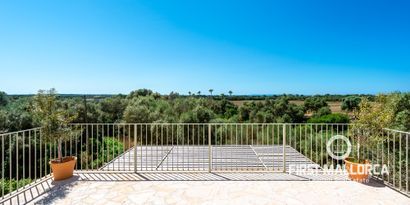 Real Estates picture 22 Ref. 77620