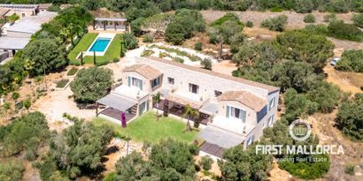 Real Estates picture 1 Ref. 77620