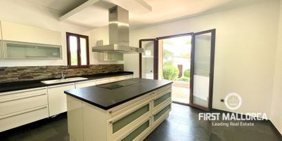 Real Estates picture 10 Ref. Nr. R27593