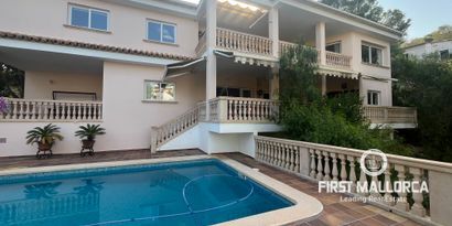 Inmobiliaria picture 2 Ref. Nº. 81677