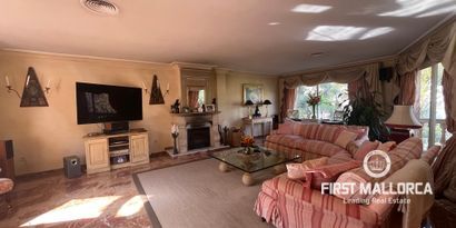 Inmobiliaria picture 12 Ref. Nº. 81677