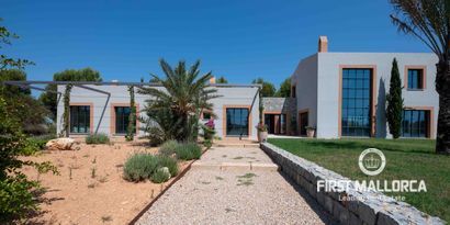 Inmobiliaria picture 25 Ref. Nº. 74667