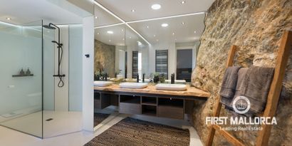 Real Estates picture 12 Ref. 77167