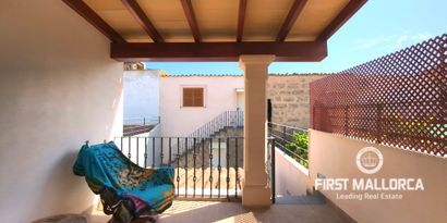 Real Estates picture 8 Ref. 81881